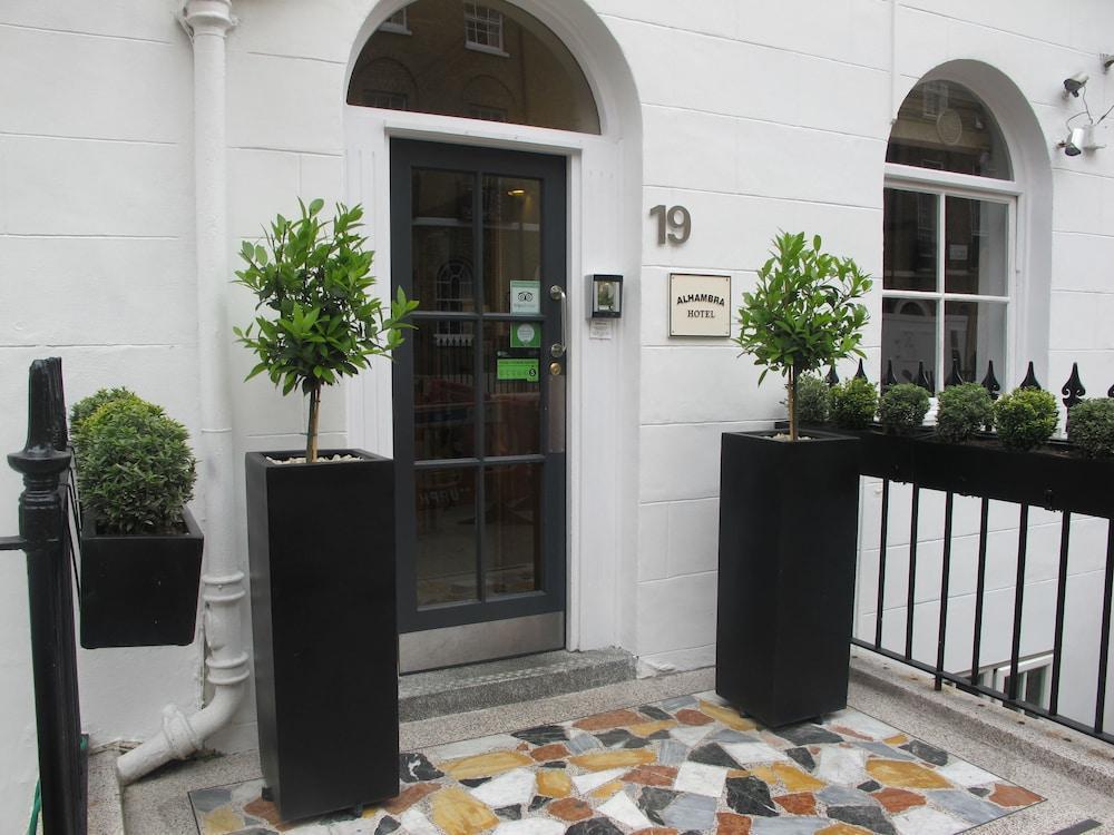 Alhambra Hotel Londra Dış mekan fotoğraf