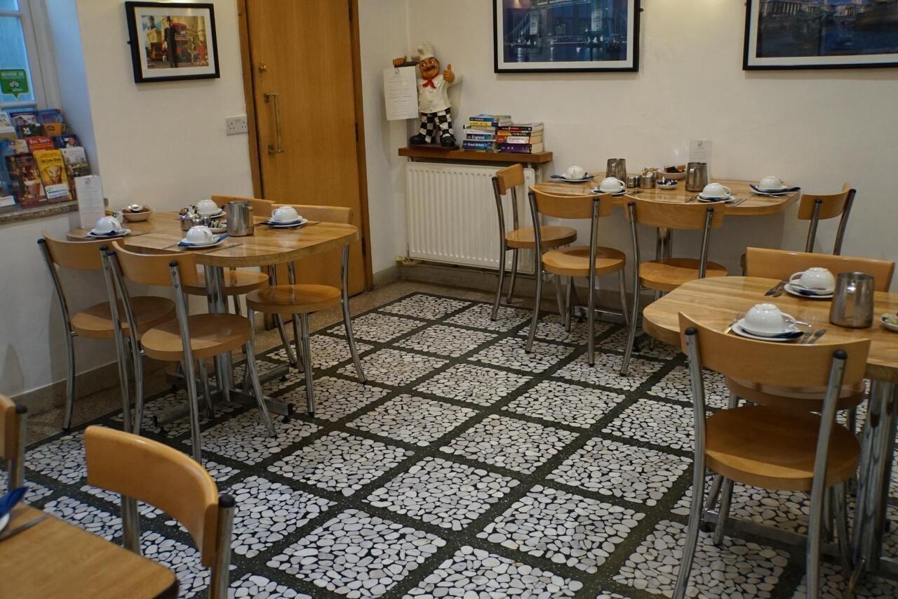 Alhambra Hotel Londra Dış mekan fotoğraf