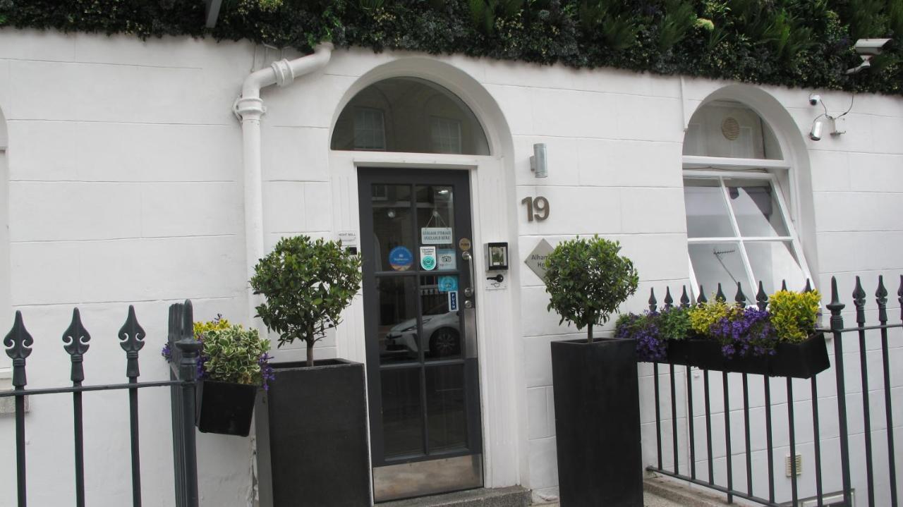 Alhambra Hotel Londra Dış mekan fotoğraf