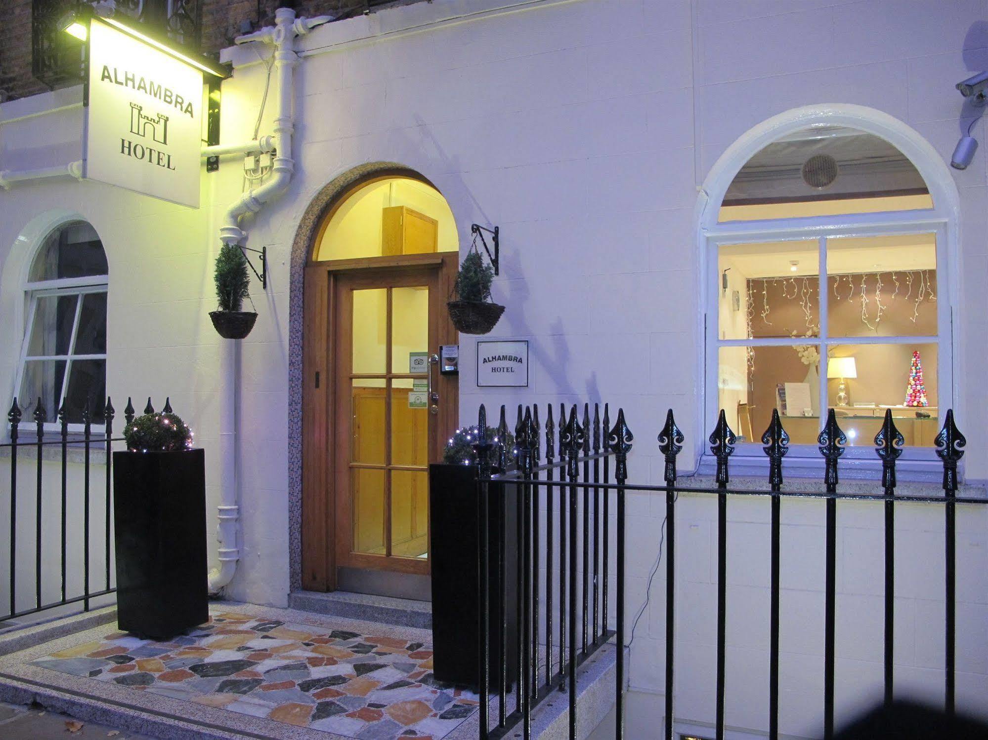 Alhambra Hotel Londra Dış mekan fotoğraf