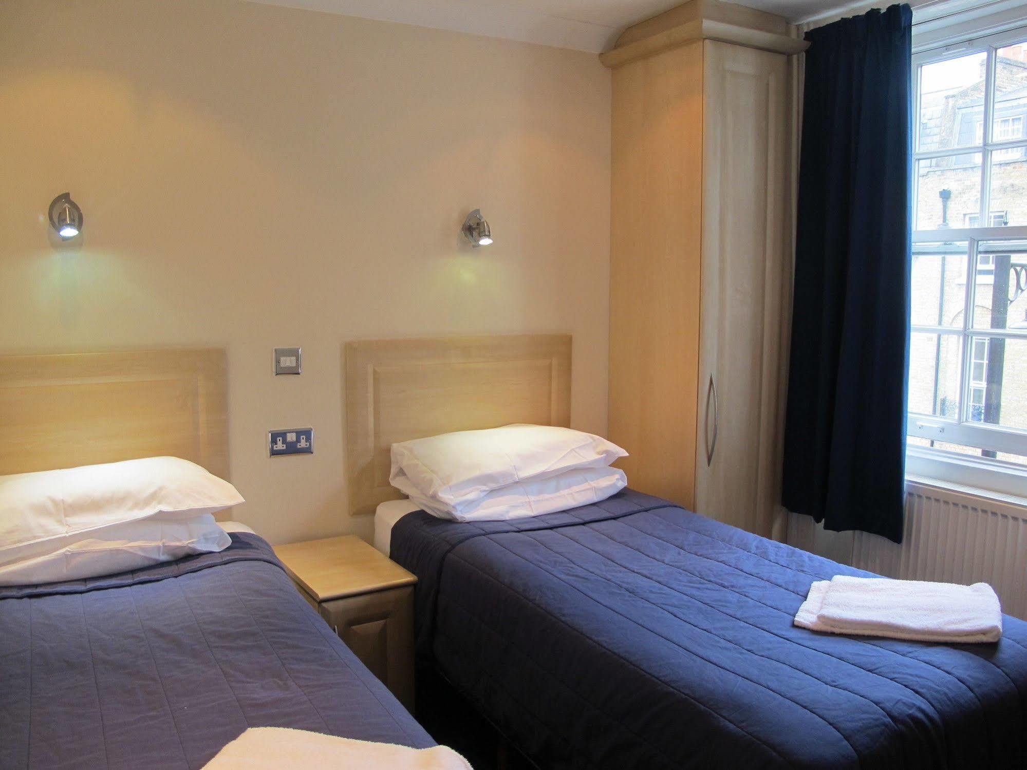 Alhambra Hotel Londra Dış mekan fotoğraf
